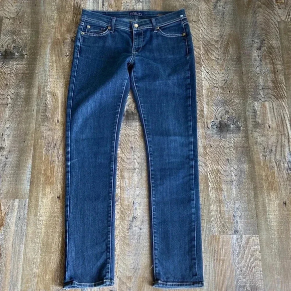 Fidelity |  Scoop Low Rise Tapered Jeans - Picture 2 of 8